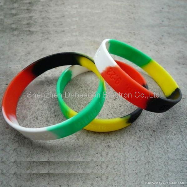 Colorful silicon rubber fashion wristband bracelets custom wristband