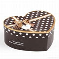 Heart shape hard cardboard gift box 1