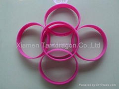 Debossed logo silicone bracelet 