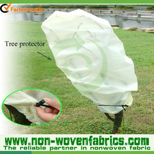 Plant cover fabric with 100%PP 4