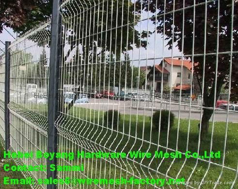 welded wire mesh fence  2