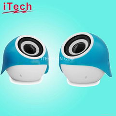 Penguin mini speaker