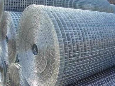 Welded Mesh Fabric manufactured from low carton steel wire