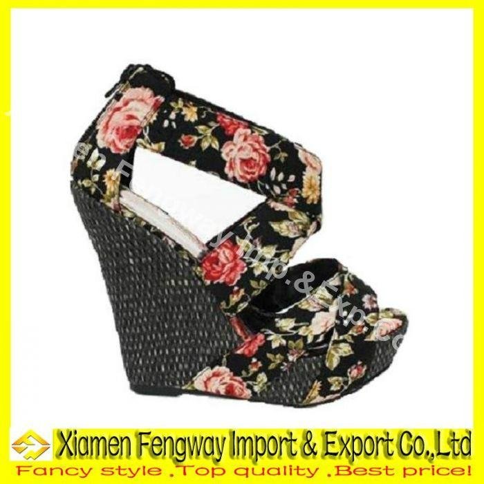 Leatherette Platform Wedge Heel Party/Evening Shoes With Flower  3