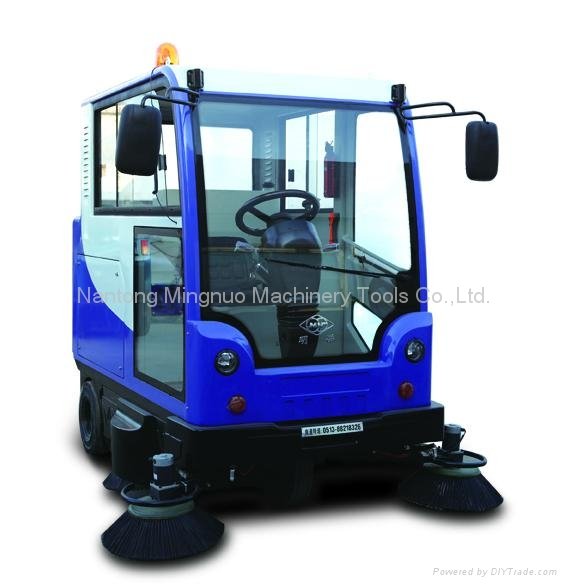  MN-E800LC New All-closed Road Sweeper 3