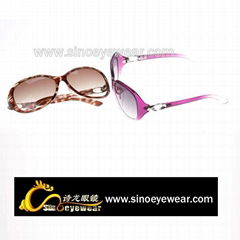 2012 Fashion plastic sun glasses