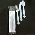 Plastic cutlery 2