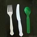 Plastic cutlery 3