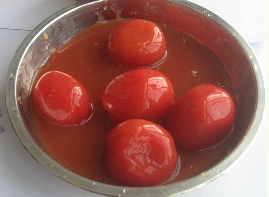 top canned whole peeled tomatoes 2