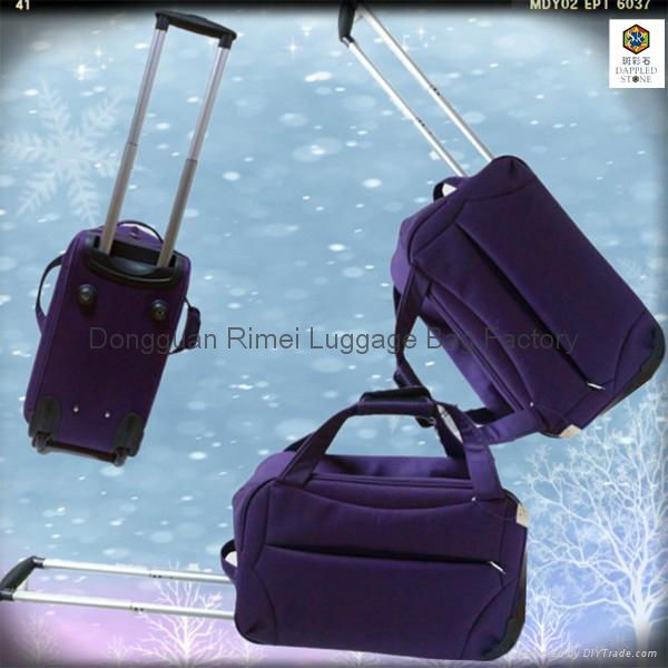 Best quality Water-proof nylon trolley bag with good aluminum trolley 2