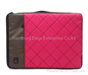 Handled Laptop Sleeve 3