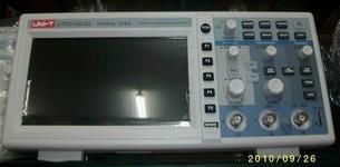 UTD2102CEL 100 MHz  Digital Storage Oscilloscope 