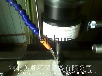 Rotary ultrasonic drilling device 2