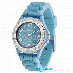 Colorful silicone diamond watch