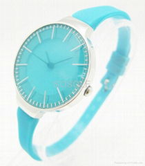 Fashion colorful silicone monol watches 