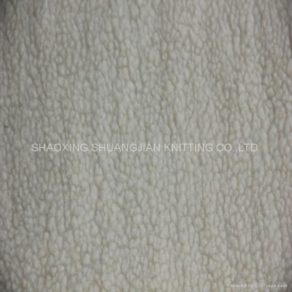 100% Polyester Sherpa Bulk Fleece Fabric 2