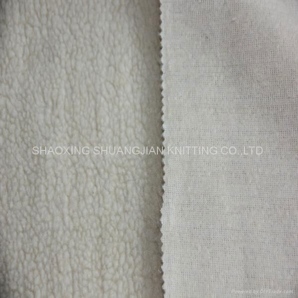 100% Polyester Sherpa Bulk Fleece Fabric 3