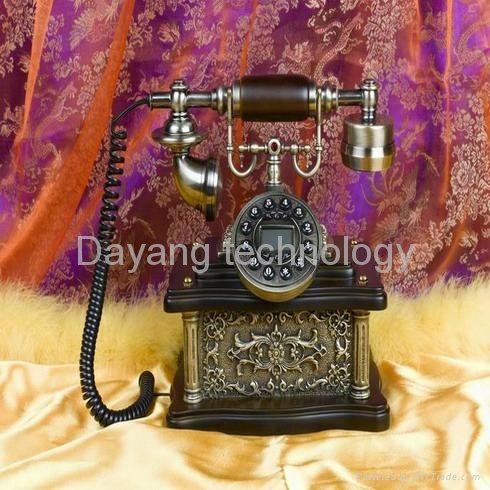 Antique telephone 4