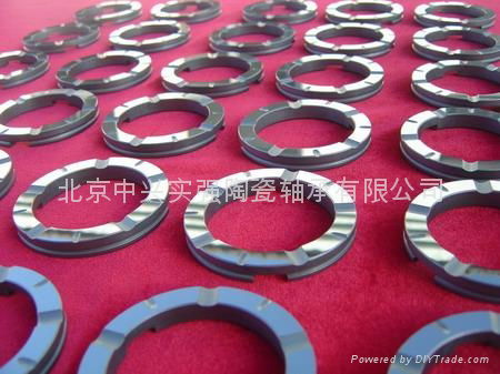 Ceramic sleeve/bushing/thrust disk for pumps 4