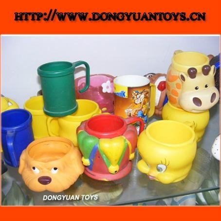 Plastic Cartoon Cup Mug 5