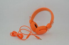 Multi-media stereo headphone