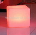 LED CUBE STOOL 1