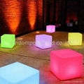 LED CUBE STOOL 3