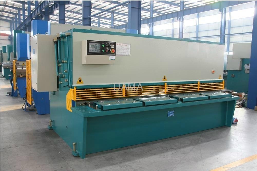 CNC Hydraulic Plate Shearing Machine 3