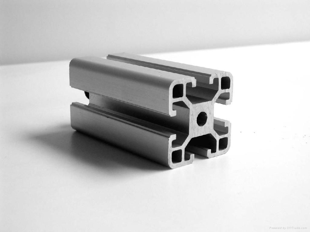 sell aluminium extrusion 