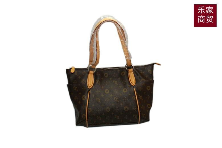 Leather purse 2