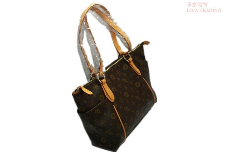 Leather purse 3