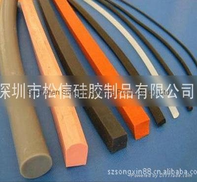 Foaming silicone products
