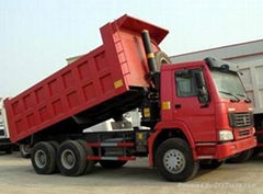 dump truck,heavy truck,truck,sinotruk