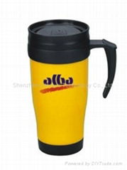 Double wall travel mugs