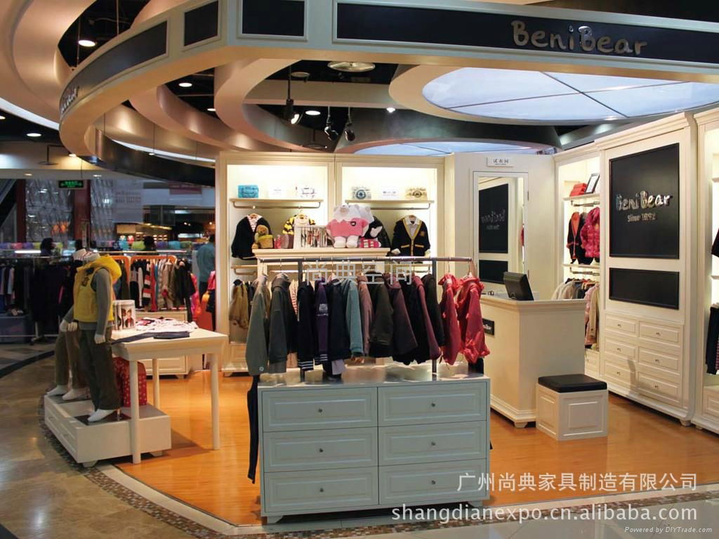 Clothing showcase for shopping mall with LED 5