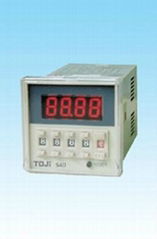 Multi section type digital display time relay setting and