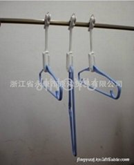 New Environmentally! multifunctional plastic clothes hangers