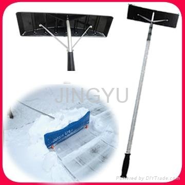New Telescopic snow pusher for the roof Alu pole and Plastic shovel
