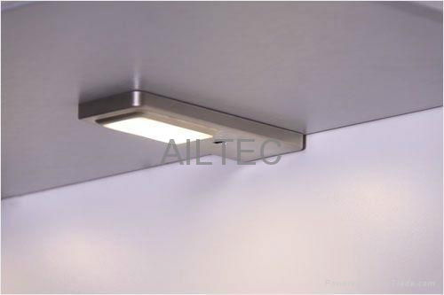 LED Under Cabinet Light with Touch Sensor  5