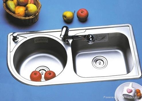 Round and Rectangular kitchen sink 2