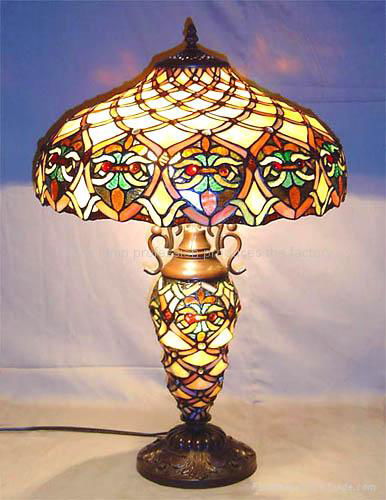 tiffany table lamp 2