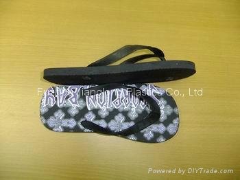 Good quality men rubber outsole flip flop slippers 3