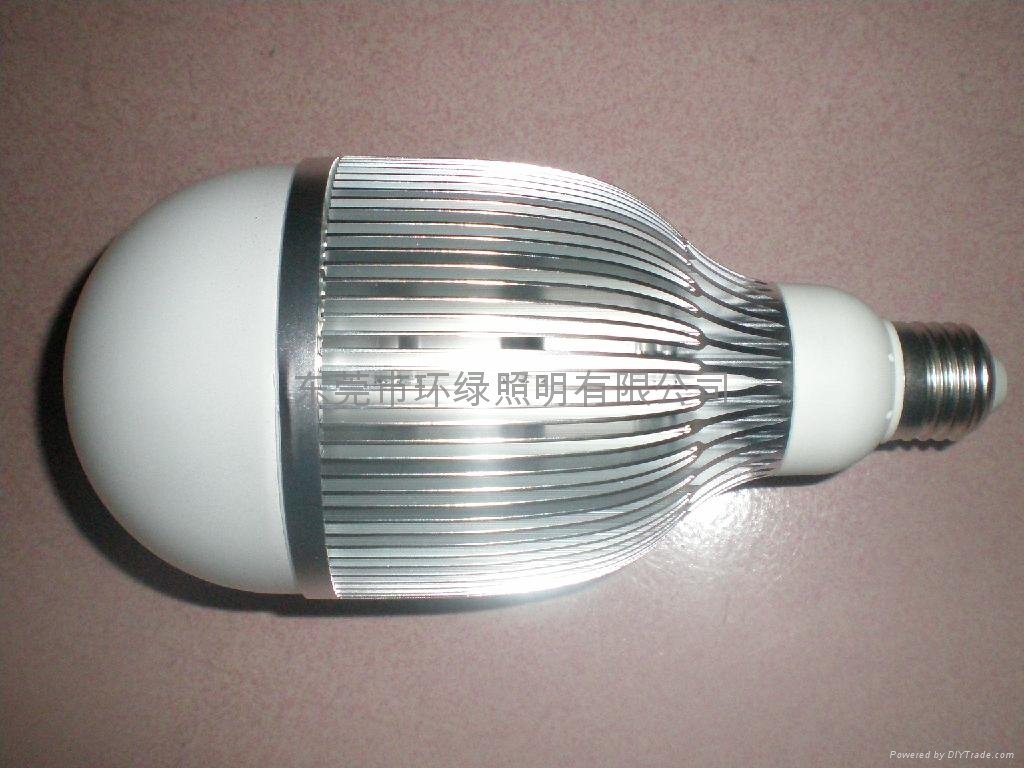 LED球泡灯 5