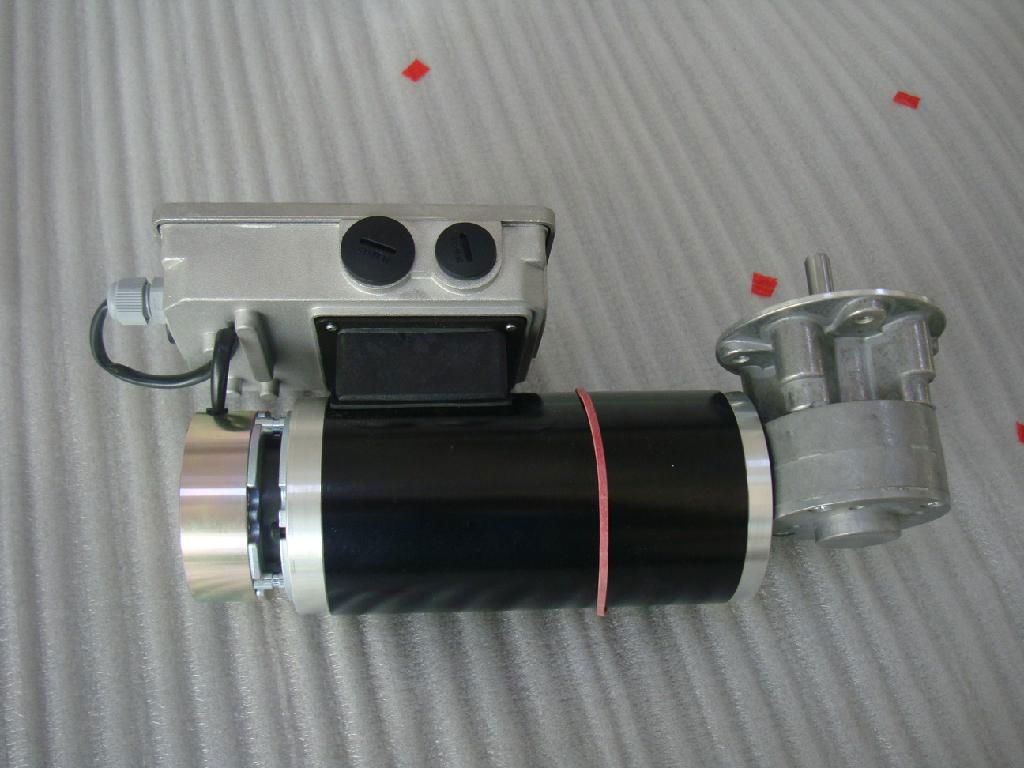 AC motor servo system 5