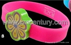 customized silicone bracelet