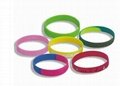 Manufacture and supply fashion colorful sillicone rubber wristband  1