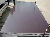 China CE certified phenolic brown film faced plywood for concrete