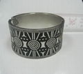 Western style zinc alloy bangle