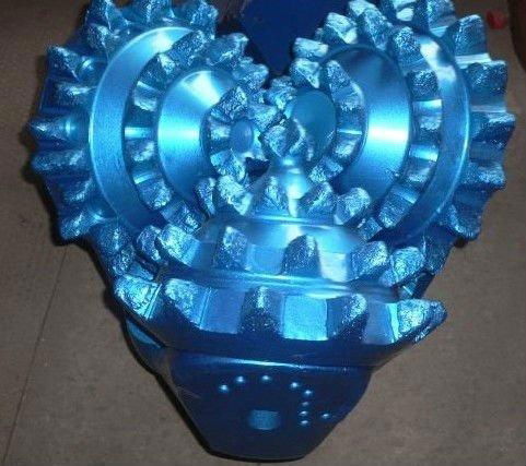 8.25"oilfield water well durable 437 button rock drill bits 4