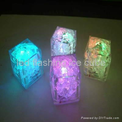 square led flashing ice cube 3